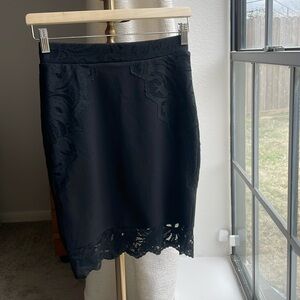 H&M Gold Label black stretch skirt with lace appliqué design Never Worn